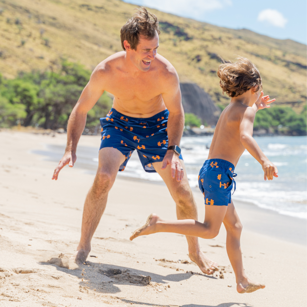 Hanteln, Badeshorts für Jungen